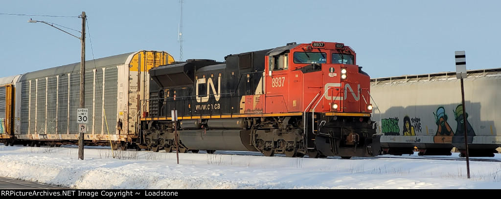 CN 8937